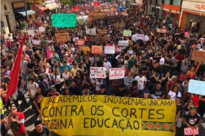UnB Ciência — Manejo do fogo